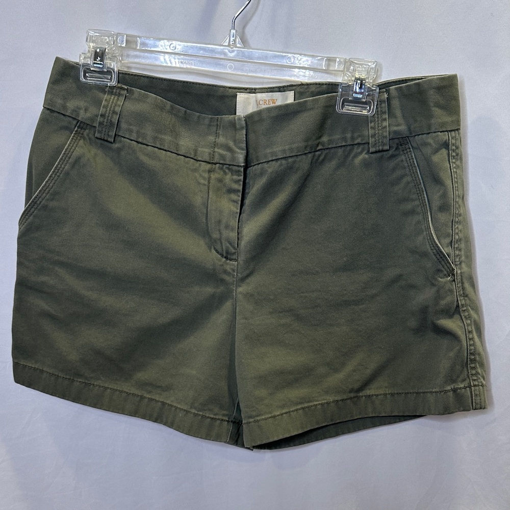 J. Crew gray Classic Twill Chino short in City Fit.  Sz 10. Gray.  EUC